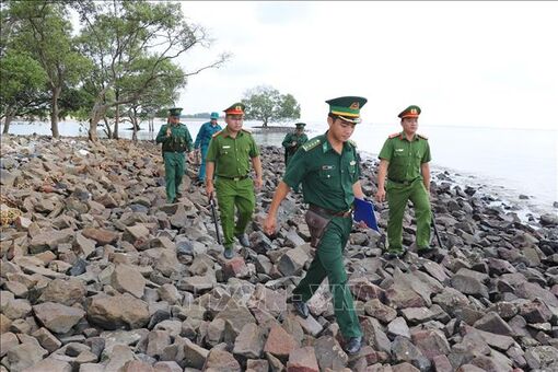 Ngăn chặn tội phạm ma túy khu vực biên giới biển