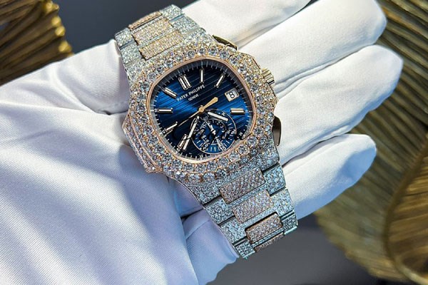 Đồng hồ Patek Philippe bà trùm xăng dầu tặng ông Lê Đức Thọ có gì mà gần 10 tỷ?