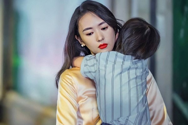 Cháu không cho xoa đầu, ông nghi ngờ đi làm ADN và chết lặng khi biết sự thật