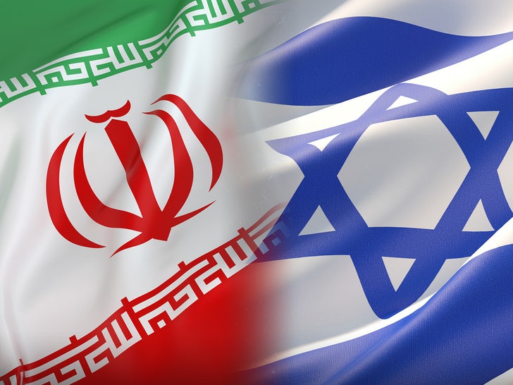 Israel Iran phóng không kích tấn công..