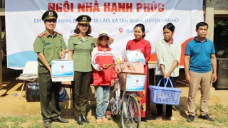 Dưới những mái nhà mang tên “Hạnh phúc”