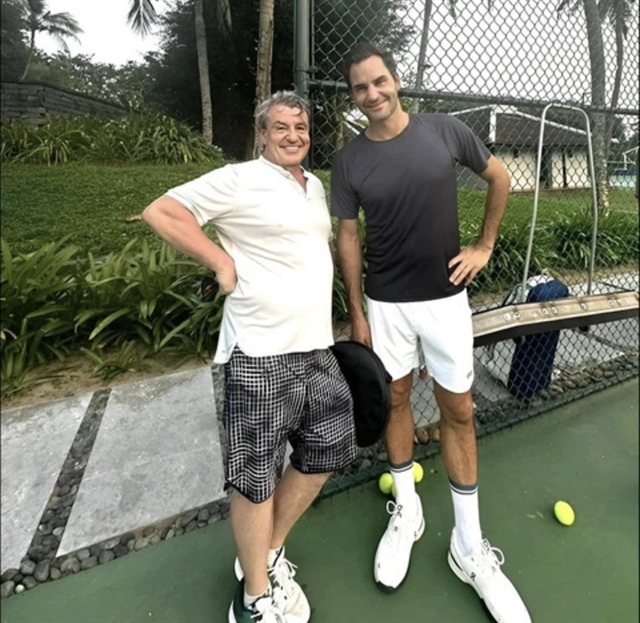 Tennis legend Roger Federer visits Hội An City