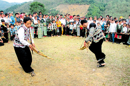 National village highlights ethnic culture