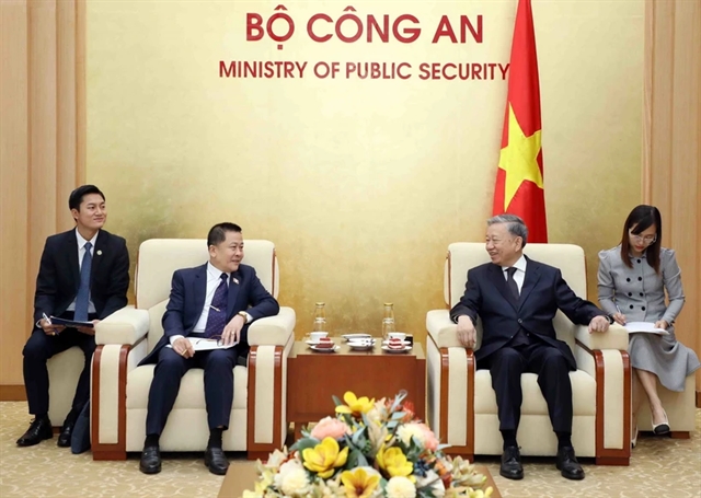 Vietnamese, Lao public security ministries bolster cooperation