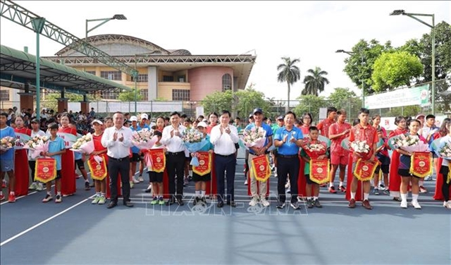 National junior team tennis championship kicks off in Ninh Bình