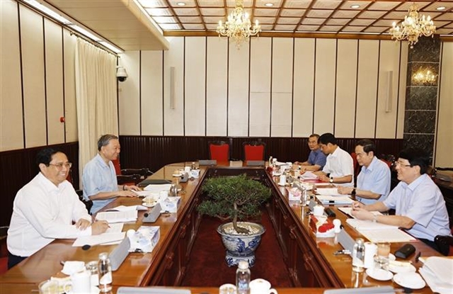 Party General Secretary and President Tô Lâm chairs meeting with key leaders