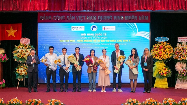 VN, foreign doctors discuss treatment of cleft lips, palate