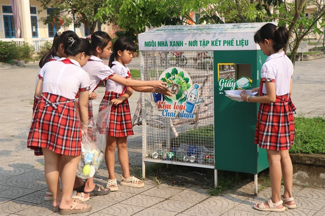 Việt Nam takes action to reduce plastic waste