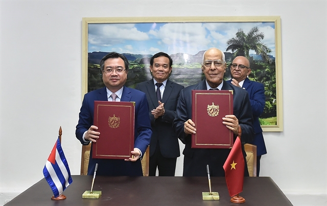 Việt Nam, Cuba promote cooperation for mutual development