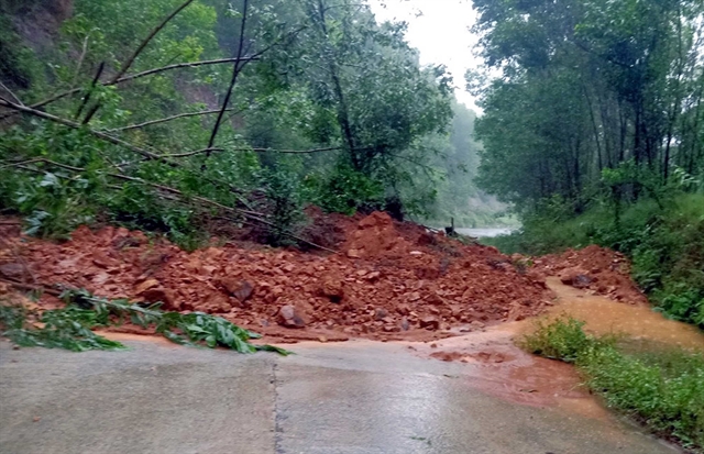 More heavy rain forecast for central regions