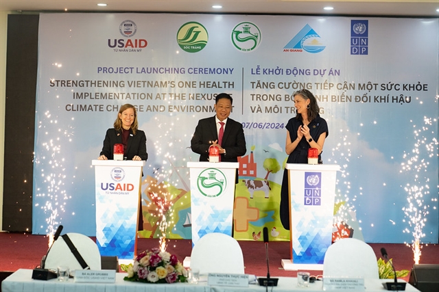 US, Cần Thơ and An Giang launch effort to prepare for climate change-Induced public health threats