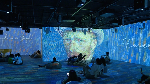 Van Gogh art lighting experience in HCM City