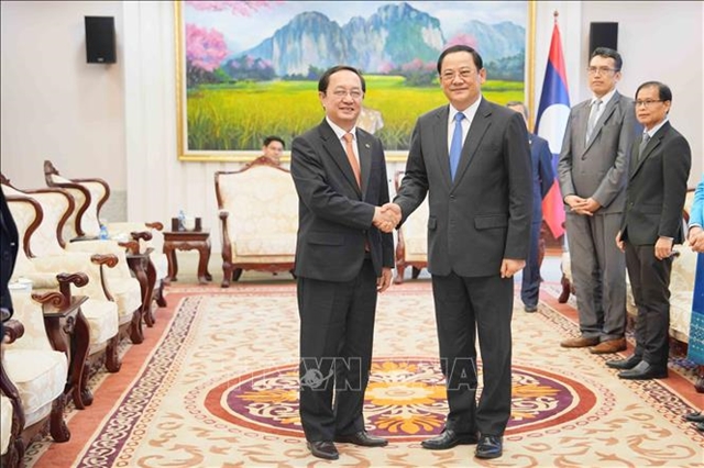 Lao PM hails Việt Nam-Laos cooperation in science-technology, innovation