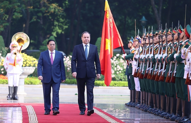 PM Chính hosts welcome ceremony for Belarusian counterpart