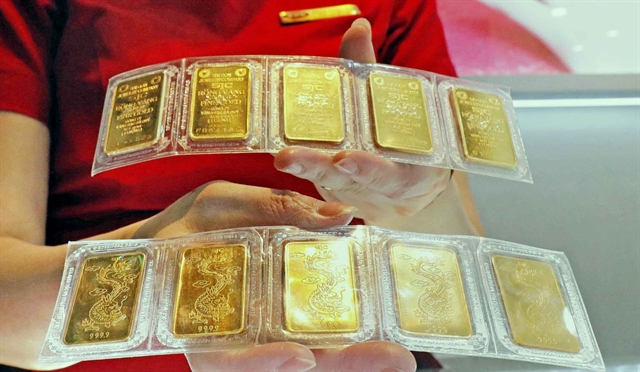 Domestic gold prices hit record-breaking VNĐ80 million per tael