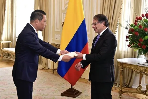 Việt Nam urged to open diplomatic representative agency in Colombia