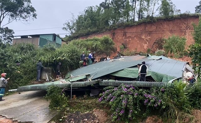 One killed in landslide in Central Highlands province