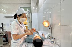 PGS Lê Xuân Cung: Dịch đau mắt đỏ kéo dài, nhiều ca diễn biến nặng