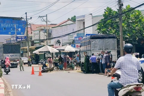 Bình Phước: Xe tải va chạm xe máy khiến 1 người tử vong, 2 người bị thương