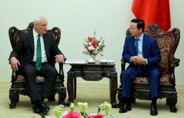 Vietnam wants to learn UK's experience in renewable energy development