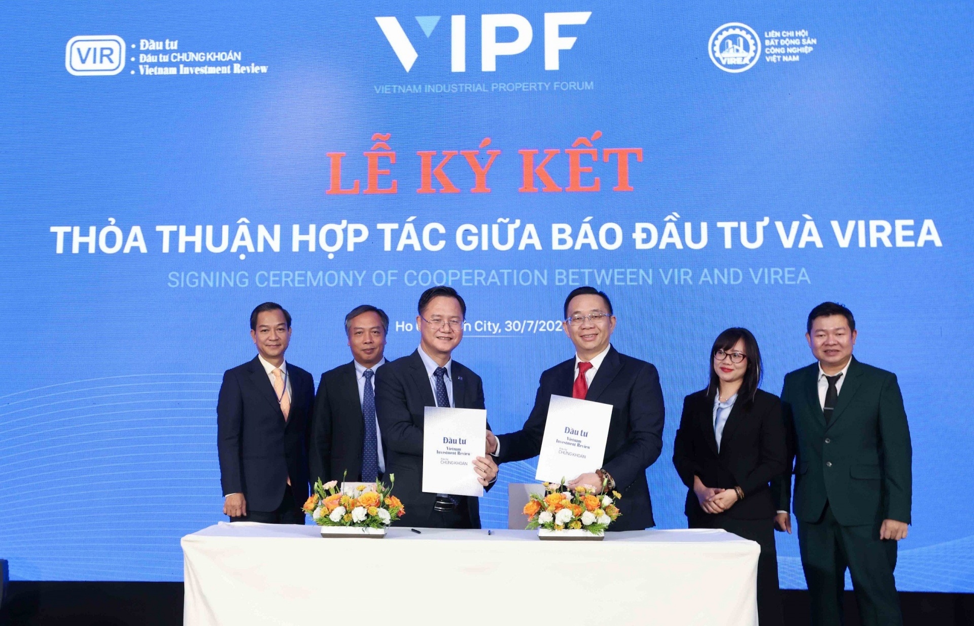 VIR and Vietnam Industrial Real Estate Association sign deal