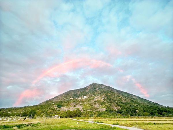 What is the tallest mountain in southern Vietnam?