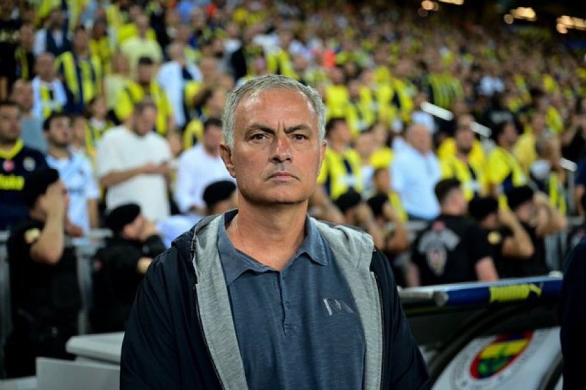 Mourinho lập kỷ lục mới