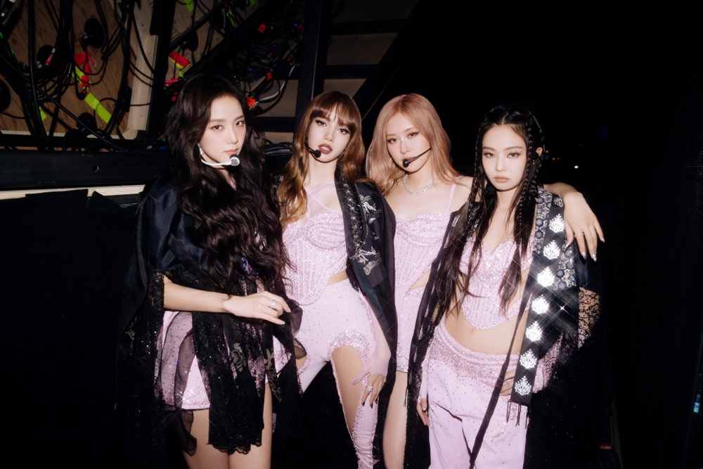 BlackPink đã kiếm bộn tiền từ Born Pink trước khi đến Hà Nội