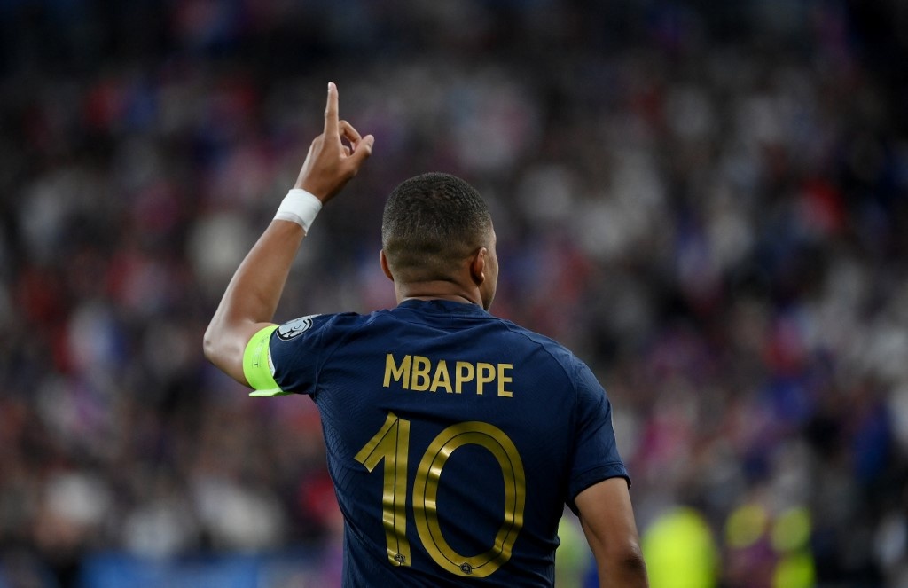 Mbappe tới Real có thể khiến Kane thêm khổ sở