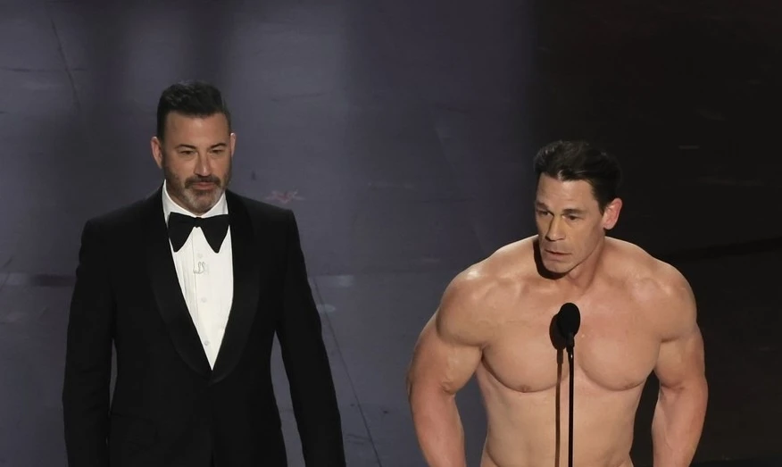 Robert Downey Jr. thắng giải, John Cena khỏa thân gây sốc ở Oscar