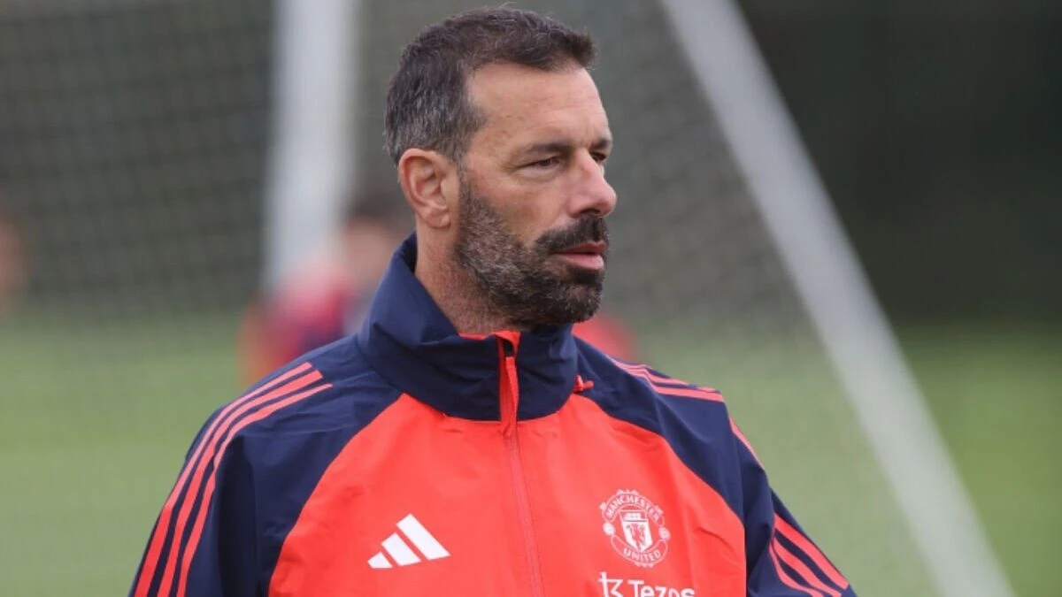 Van Nistelrooy gây ấn tượng tại Manchester United