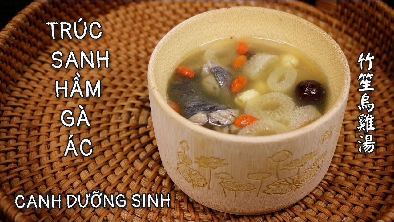 Nấm Trúc Sanh Hầm Gà Ác - Món Canh Dưỡng Sinh - 竹笙烏雞湯。