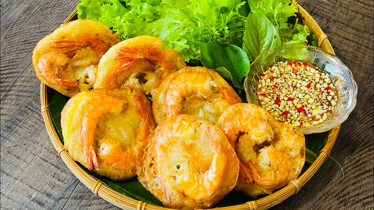 Bánh tôm hồ tây - Cách pha bột đơn giản bánh giòn lâu