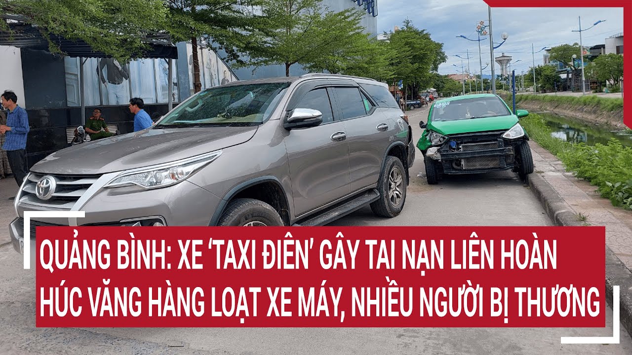 ‘Taxi điên’ gây tai nạn liên hoàn húc văng hàng loạt xe máy khiến nhiều người bị thương