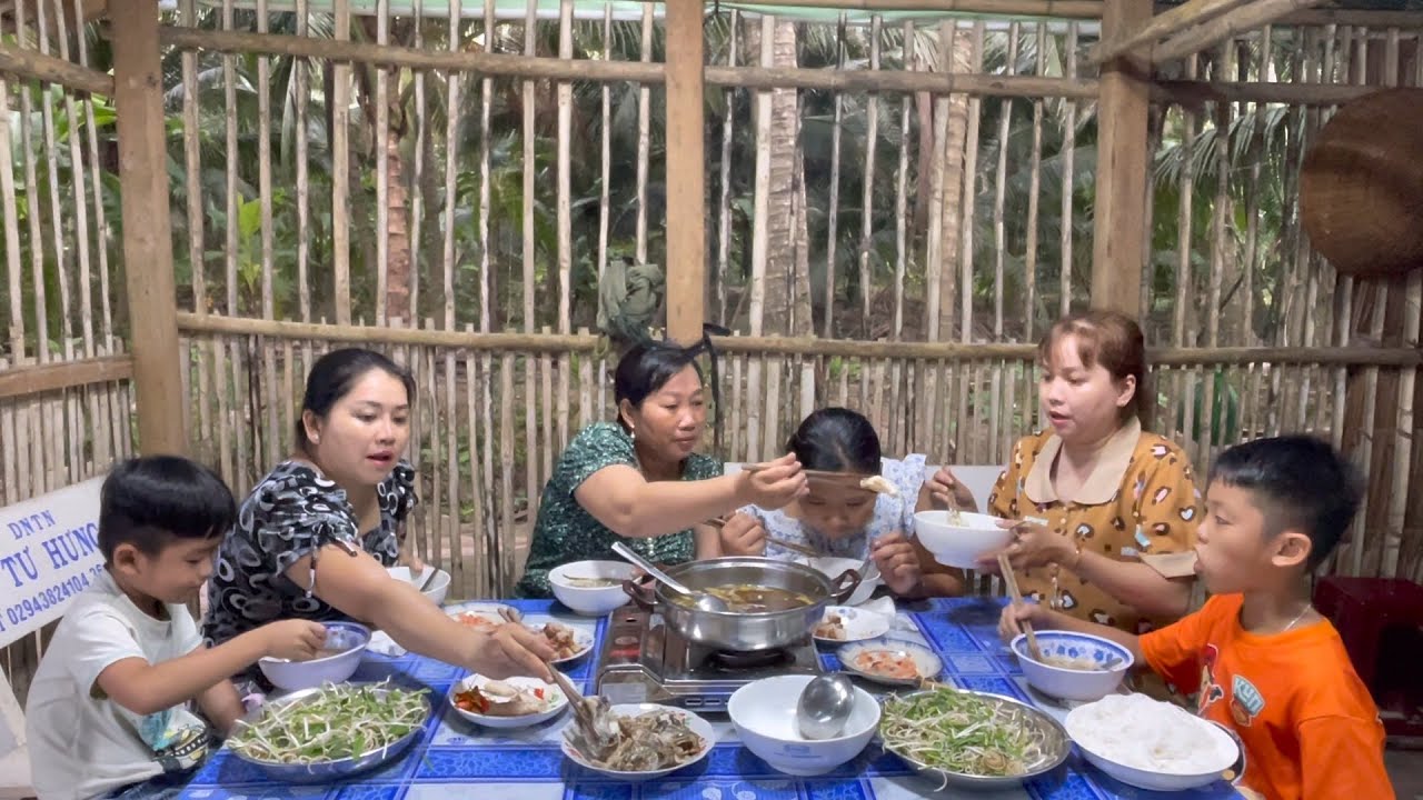 Đã Thèm Với Nồi Bún Nước Lèo Heo Quay Cá Lóc Đồng. |Atml&family T584