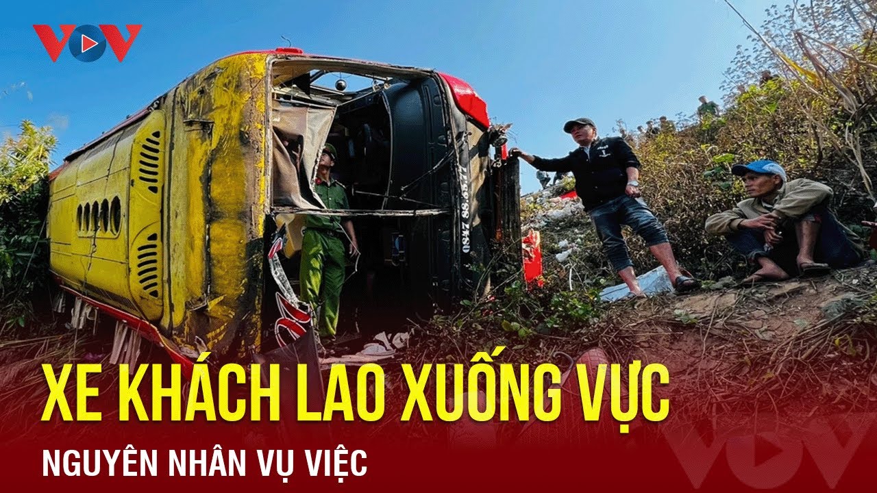 Tối 4/2: Nguyên nhân xe khách chở 30 người lao xuống vực sâu ở Kon Tum khiến nhiều người bị thương