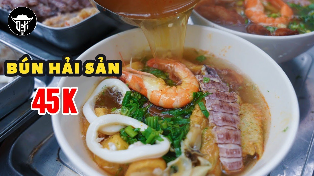 Hanoi food | BÚN HẢI SẢN đáng đến ở gần Time City | lý do thành công của đôi vợ chồng trẻ