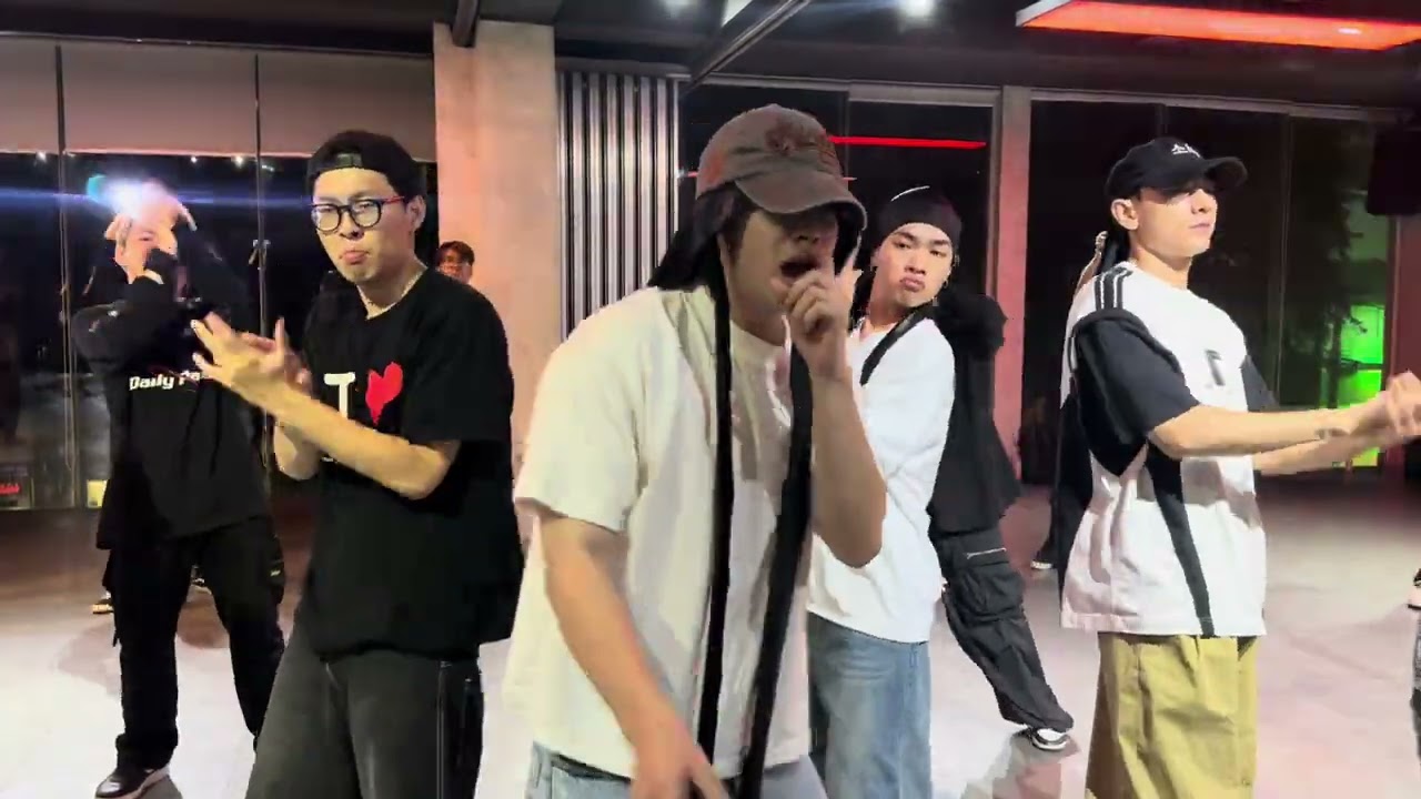 WALK| Dance Practice | ISAAC, HURRYKNG, HIEUTHUHAI, NEGAV, PHÁP KIỀU