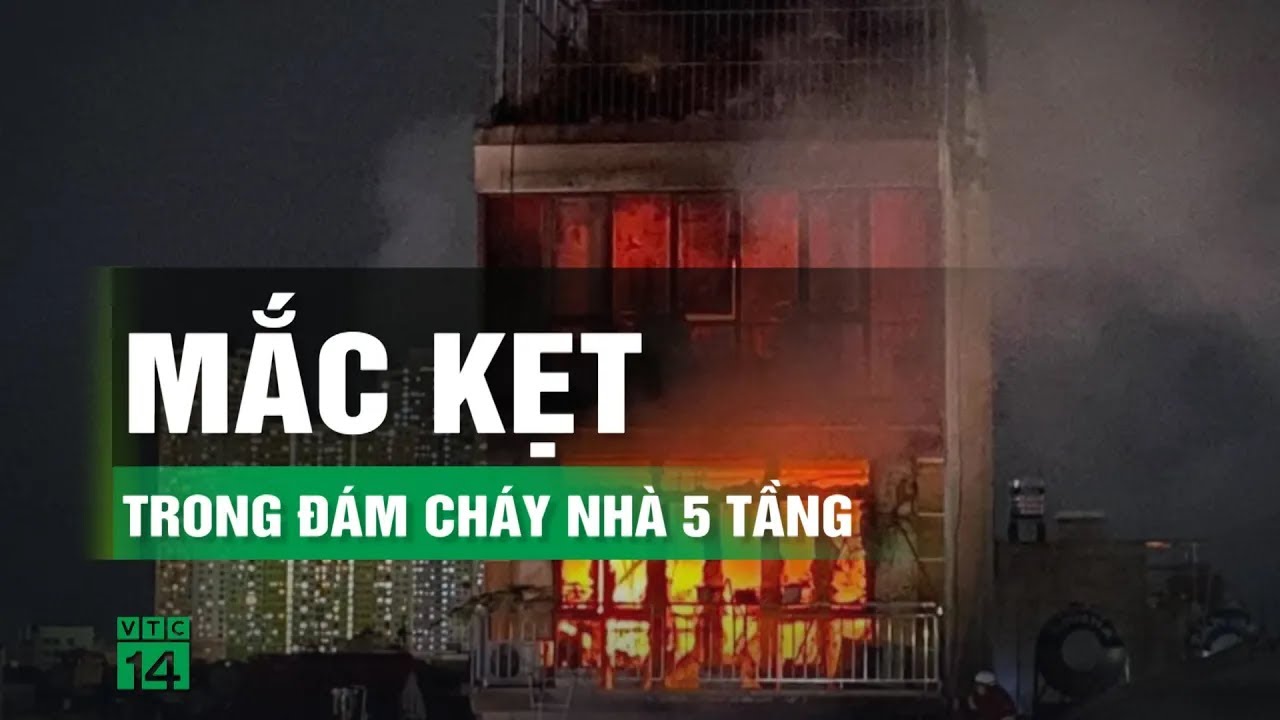 🔴 [Trực tiếp] Cháy nhà dân trên phố Định Công Hạ, có người mắc kẹt bên trong | VTC14