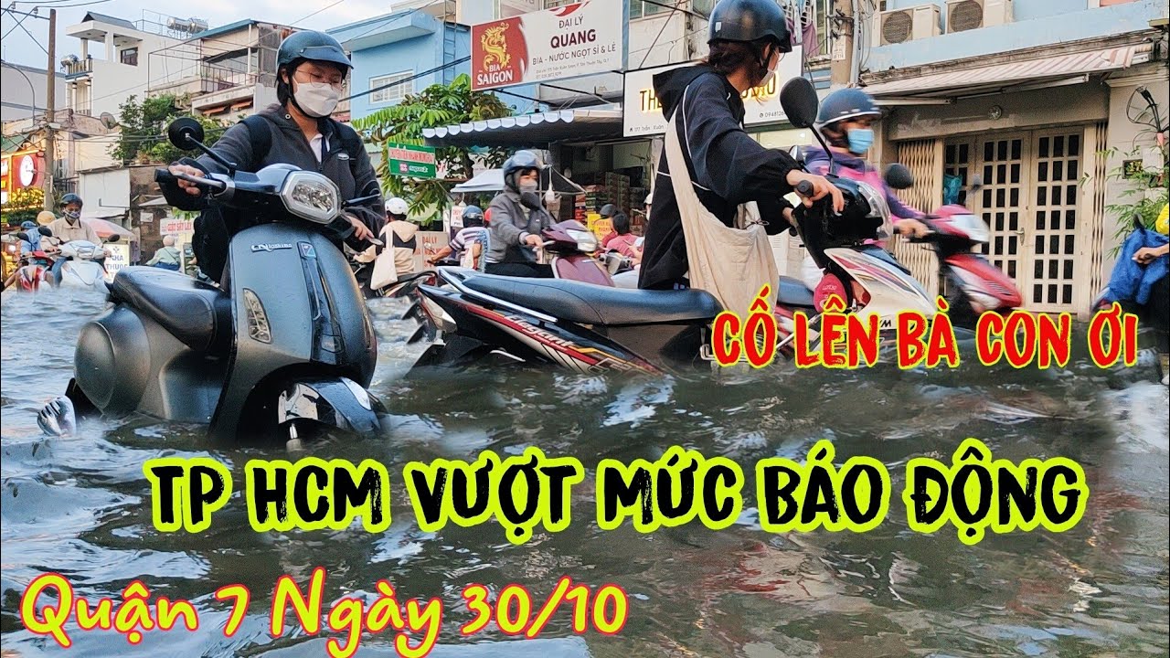 Quá Căng TP HCM Vượt Mức Báo Động Xe Tắt Máy Hàng Loạt Nhiều Tuyến Đường Ngập Sâu