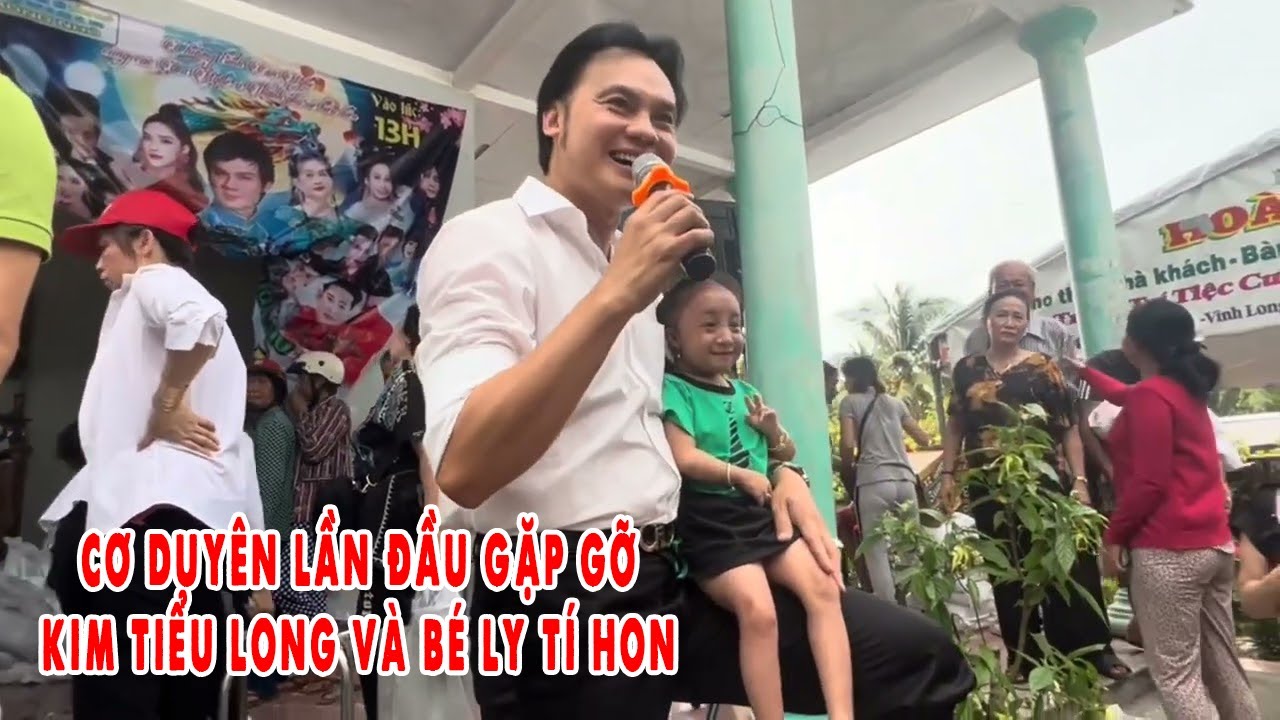 Cơ Duyên Lần Đầu Kim Tiểu Long Gặp Bé Ly Tí Hon Tại Buổi Từ Thiện Quê Nhà Vũng Liêm