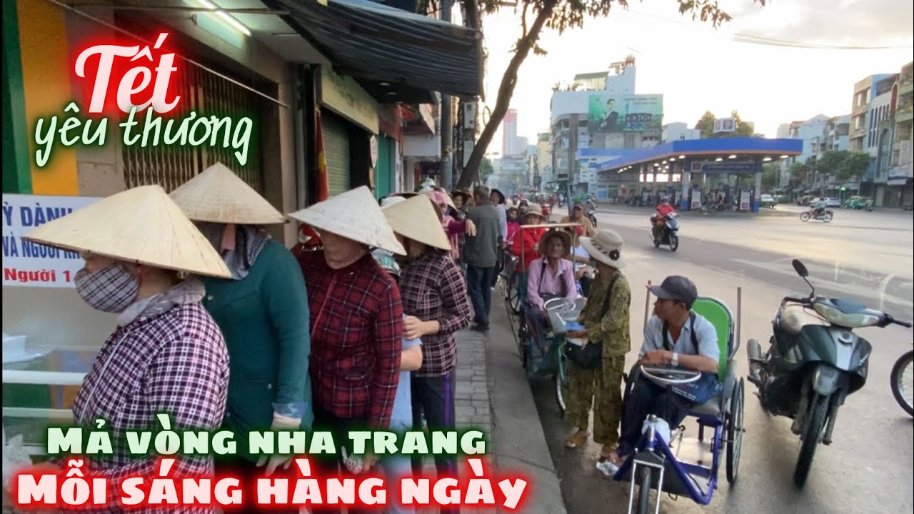 Ăn Sáng Miễn Phí Dành Cho Người Nghèo Mỗi Buổi Sáng Hàng Ngày. Cô Giấu Tên 🇺🇲 Đồng Hành Cùng Hội