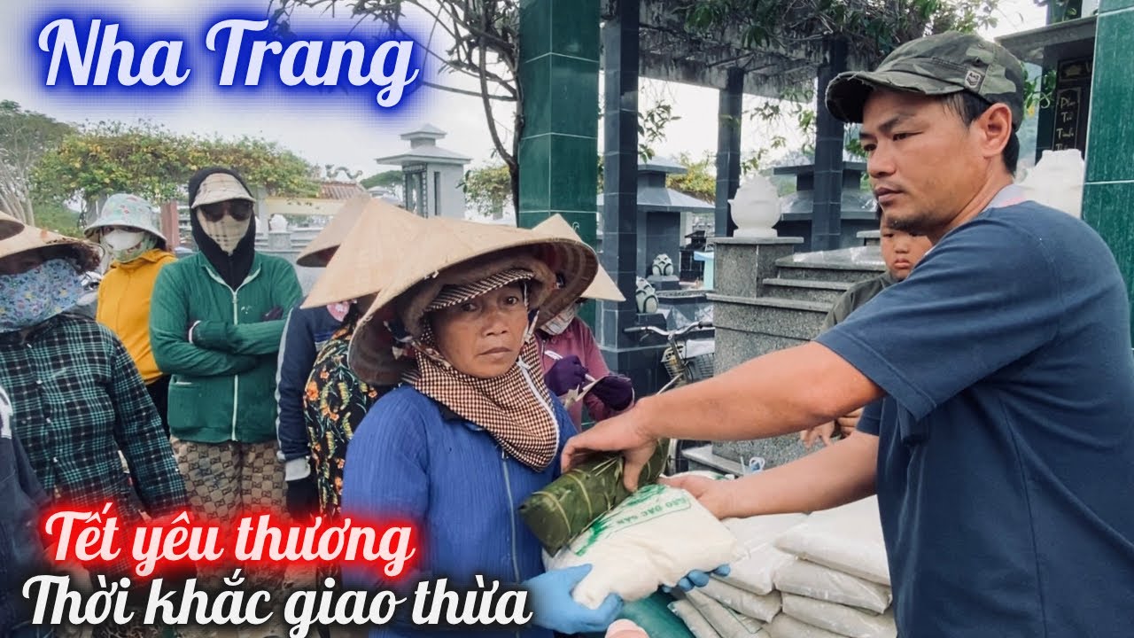 30 Tết Quá Cập Rập Rồi! Cuối Năm Chưa Sắm Sửa Gì Trong Nhà. Nhận Quà Này Thì Hết Sức Ý Nghĩa Luôn!