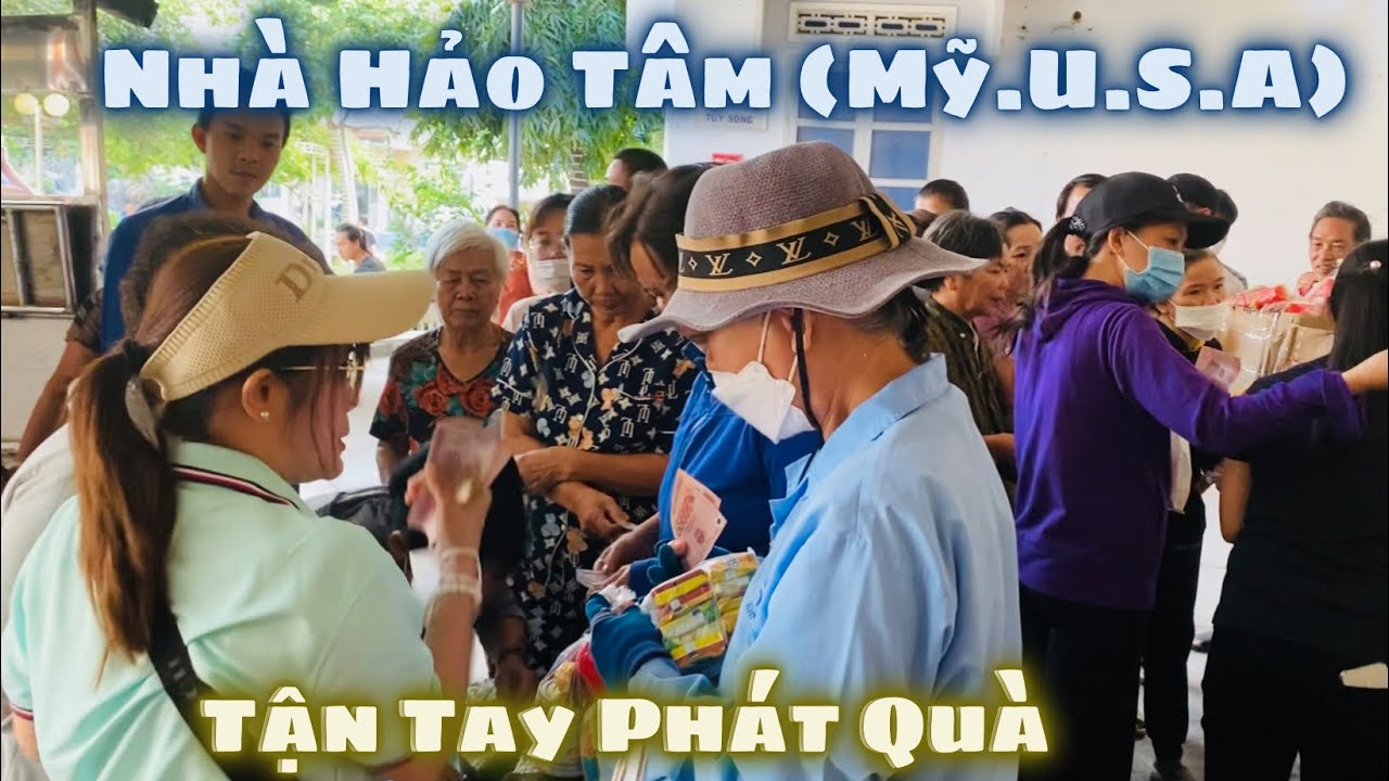 Nhà Hảo Tâm Từ Mỹ Trở Về Quê Nhà Tặng Quà Tết Đến Bà Con Các Bệnh Viện. B.v Ung Bứu và Hồi Phục CN