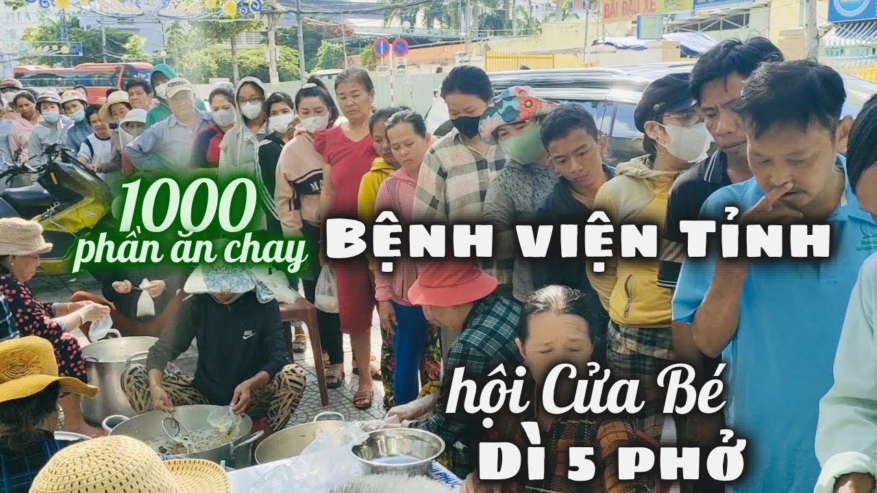 Mùng 1 Âm Lịch 1 Ngàn Phần Ăn Chay Từ Hội Dì 5 Phở Cửa Bé Nha Trang. Lang Thang Nha Trang