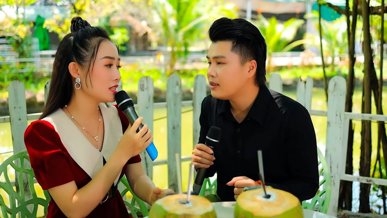 Đắp Mộ Cuộc Tình - Cất Tiếng Hát Lên Ai Cũng Đều Nín Lặng - Hoàng Linh ft Khánh Đan