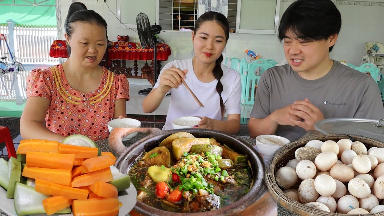 Quyên đã làm thế này với rau củ quả, trứng mình thu hoạch. LẦN ĐẦU HOON ĂN CÁ RÔ KHO BẦU…