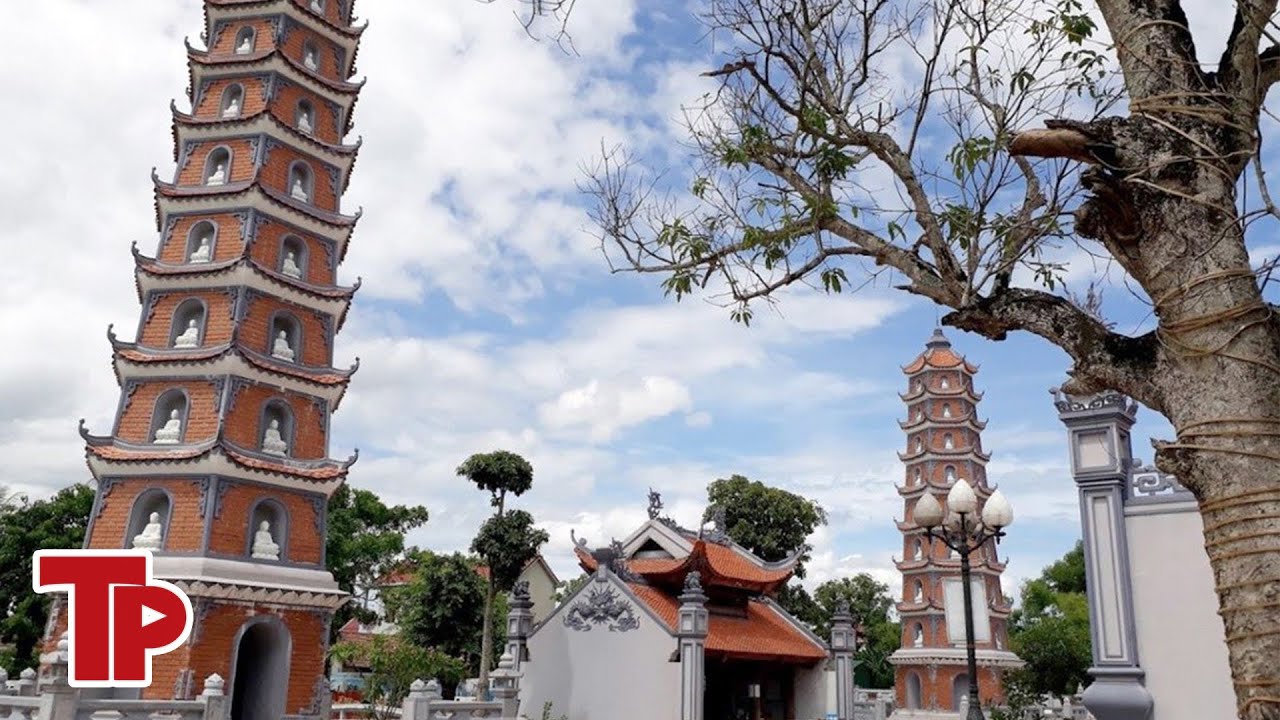 Lễ chùa trên 700 năm tuổi linh thiêng bậc nhất ở Quảng Bình | Tiền Phong TV