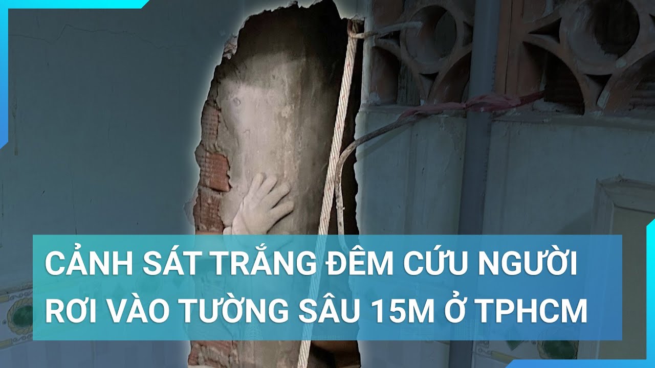 Cảnh sát trắng đêm cứu người rơi xuống khe tường sâu 15m giữa hai nhà dân ở TPHCM | Cuộc sống 24h