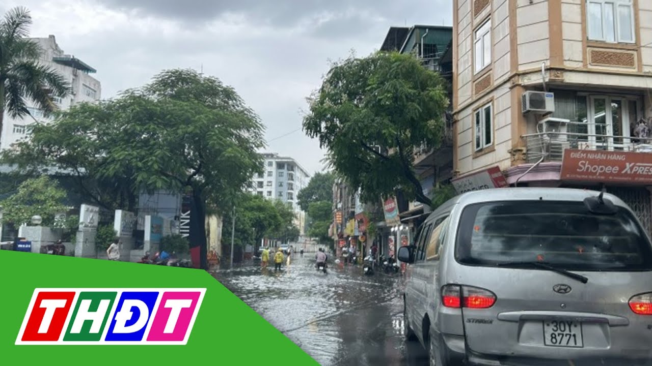 Xuất hiện vùng áp thấp trên biển Đông, miền Trung mưa xối xả | THDT